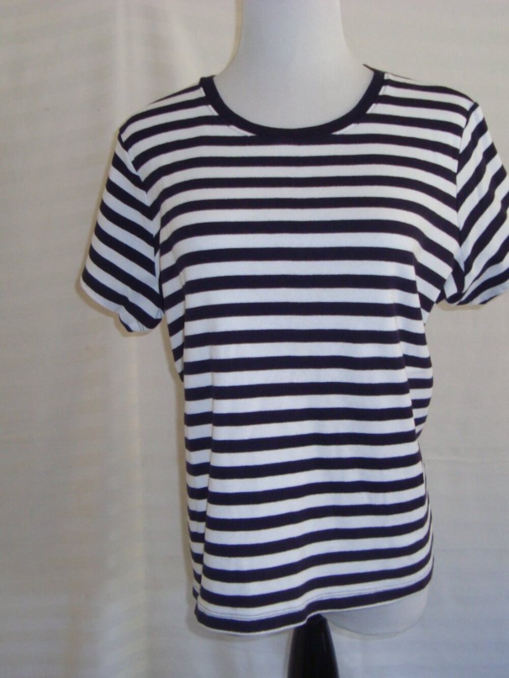 St. John Bay T-Shirt Top Short Sleeve Navy Blue White Striped sz XL Petite